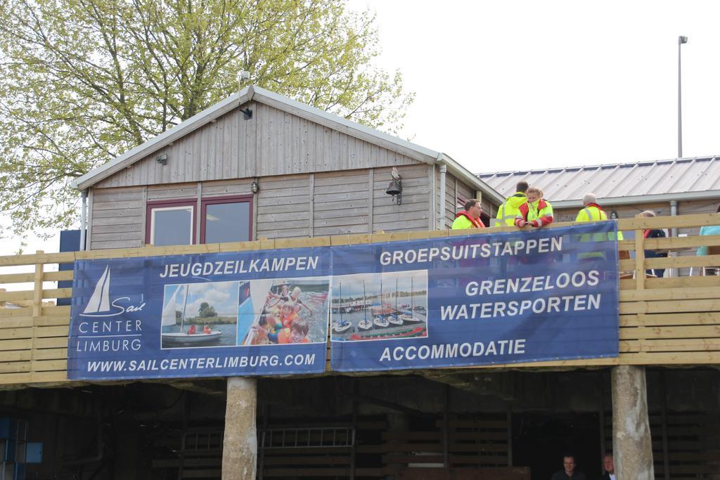 Sailcenter Limburg Albergue Kinrooi Exterior foto